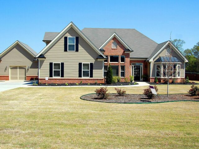 Quelle est la manière la moins chère de recouvrir un toit ?